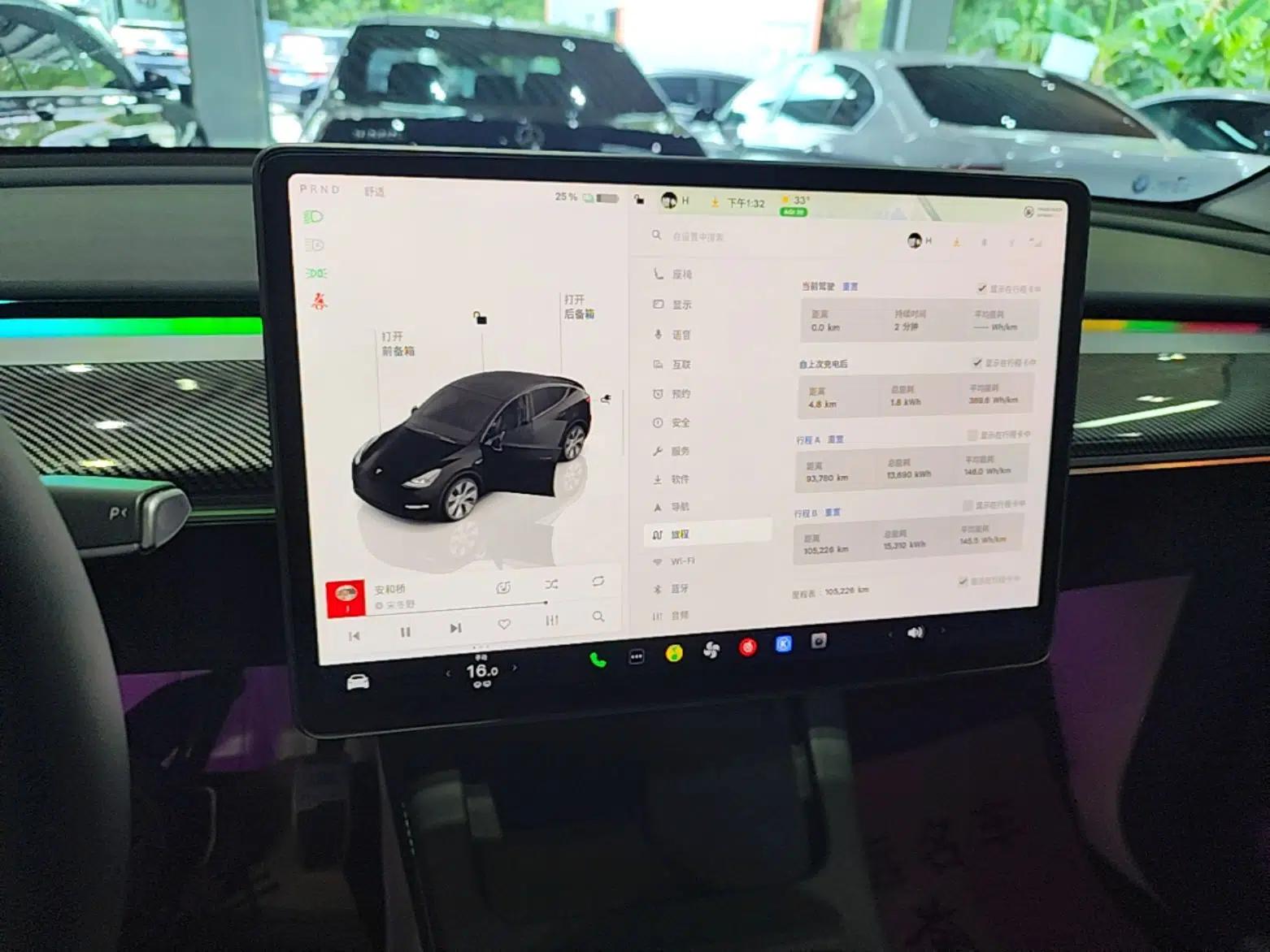 Tesla Model Y 2022 Rear-Wheel-Drive Version — миниатюра 14