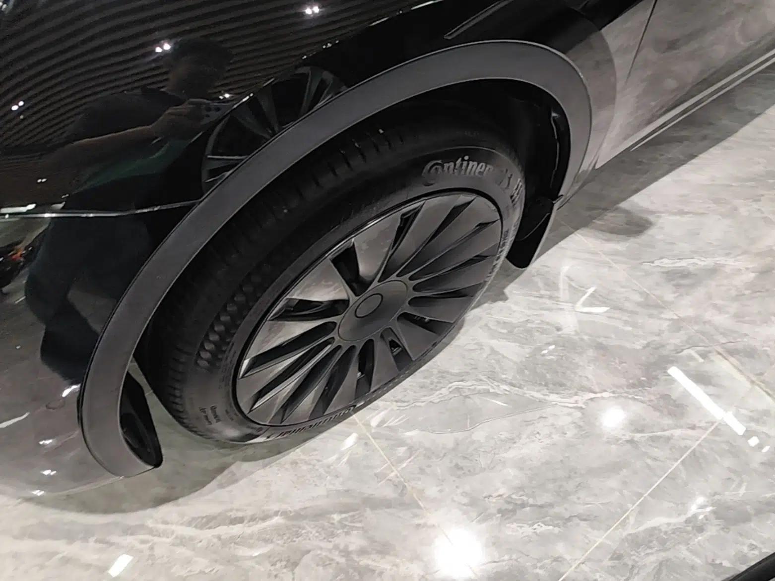 Tesla Model Y 2022 Rear-Wheel-Drive Version — миниатюра 10