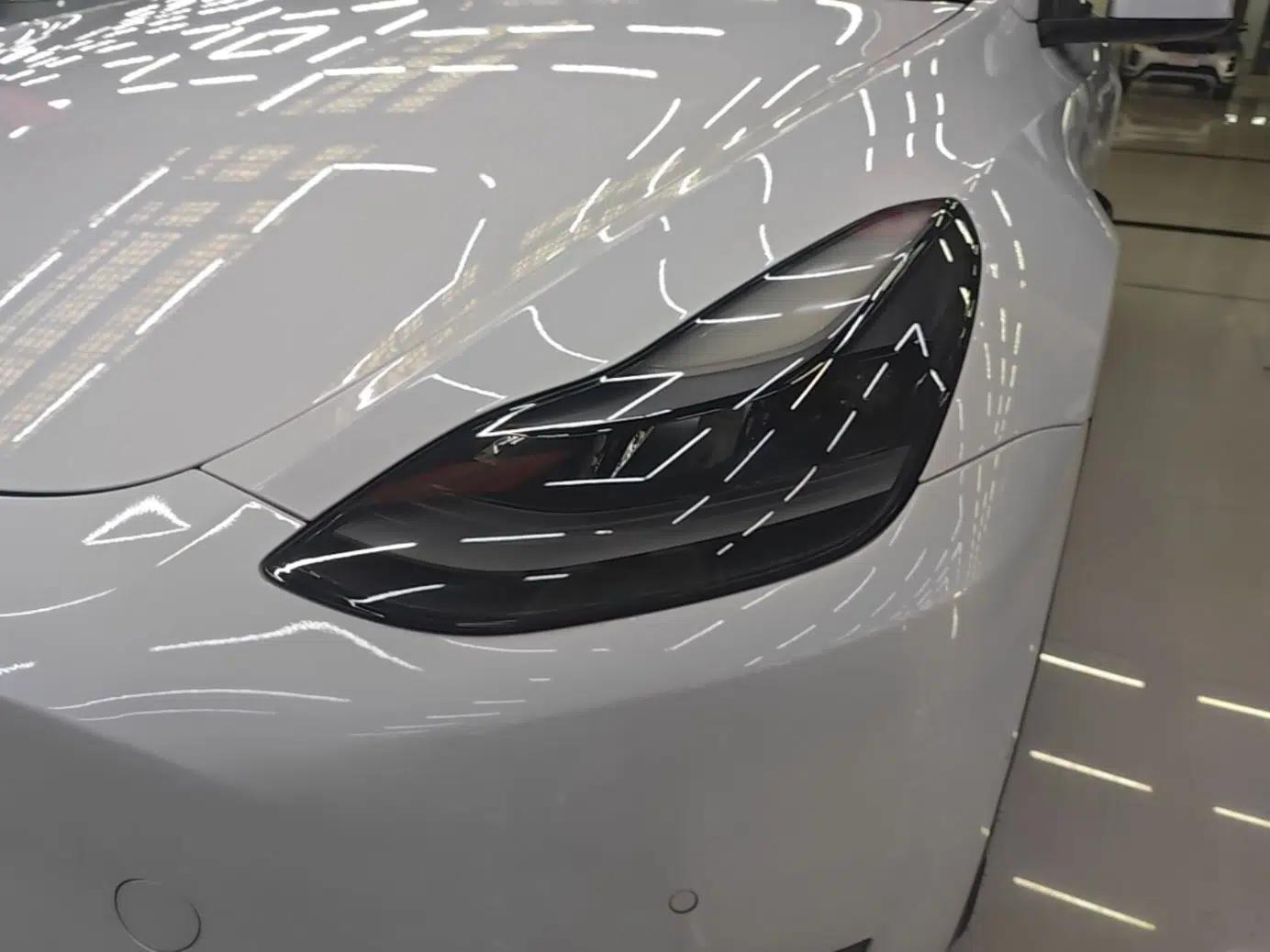 Tesla Model Y 2021 Standard Range Rear-Wheel Drive Version — миниатюра 8