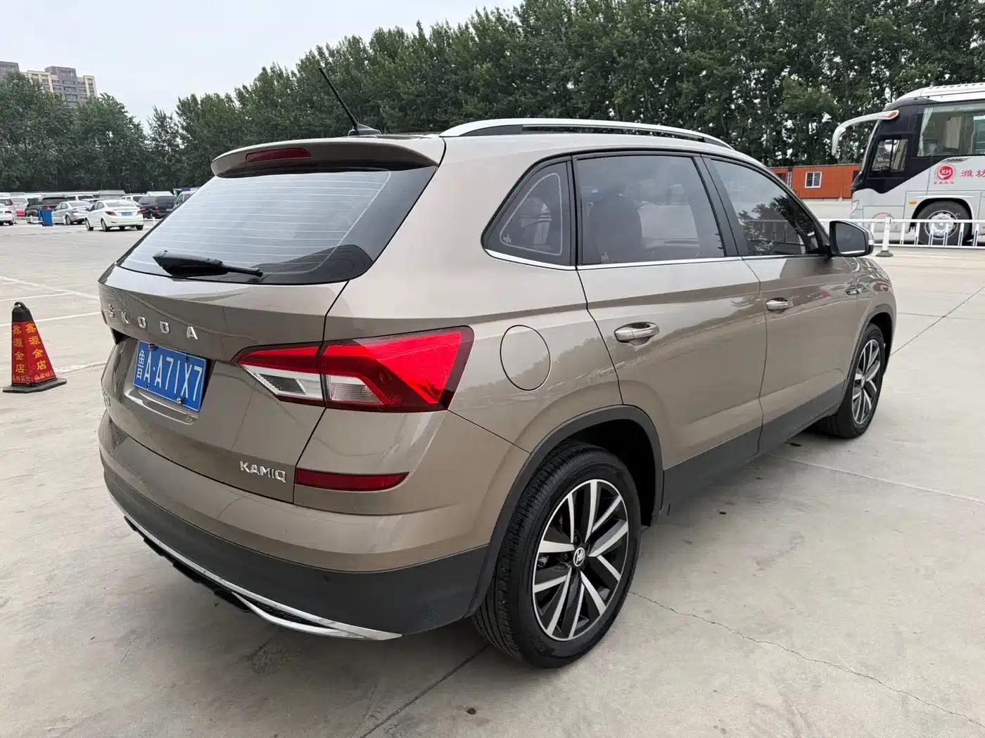 Kamiq 2023 1.5L Automatic Comfort Edition — миниатюра 5