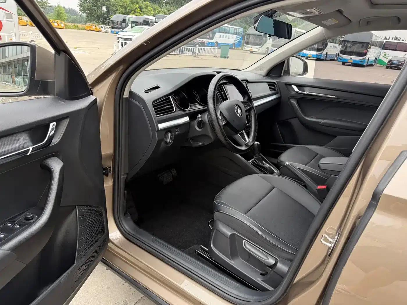 Kamiq 2023 1.5L Automatic Comfort Edition — миниатюра 7