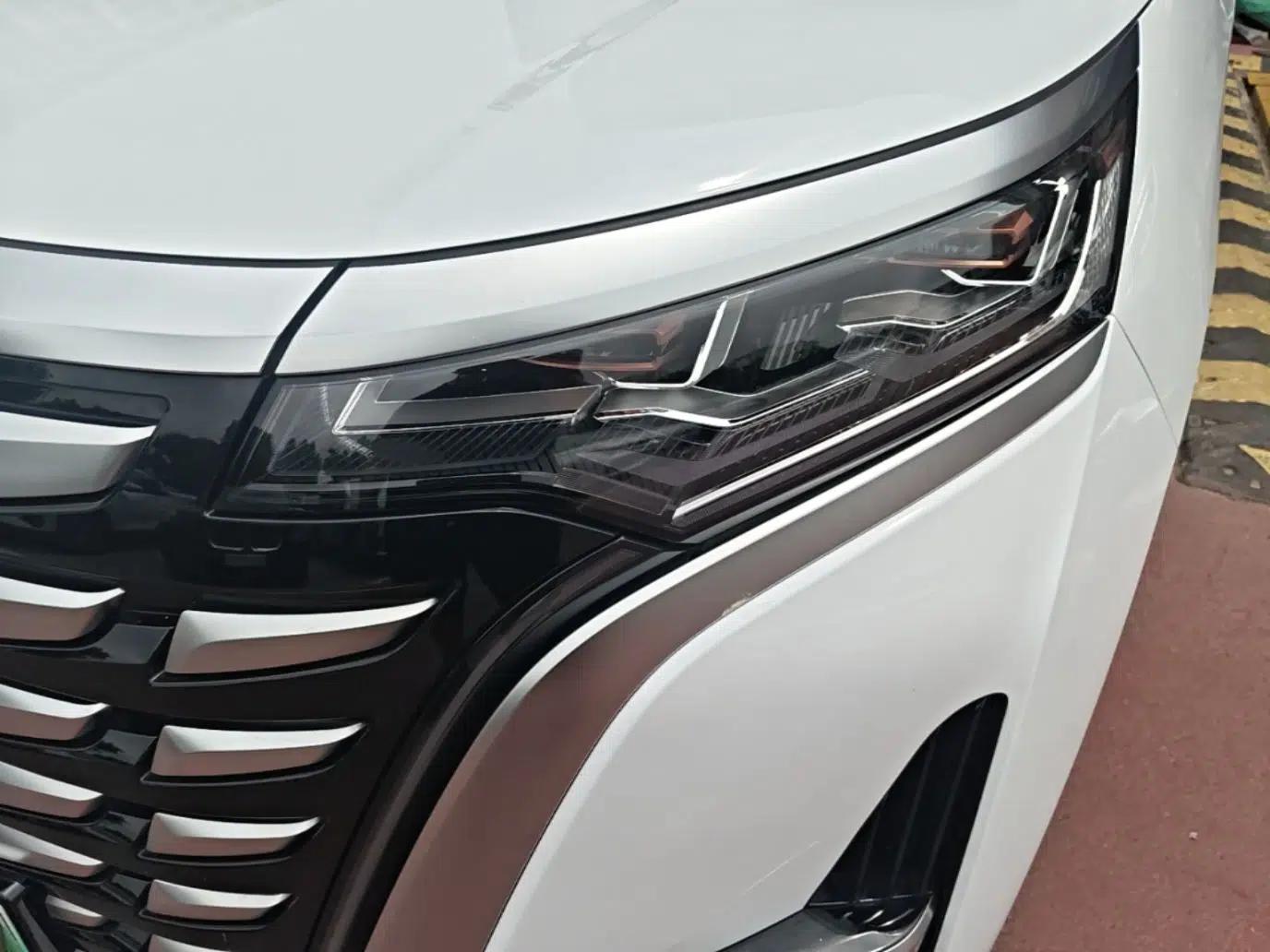 Denza D9 2022 DM-i 970 Four-Wheel Drive Flagship Model — миниатюра 8
