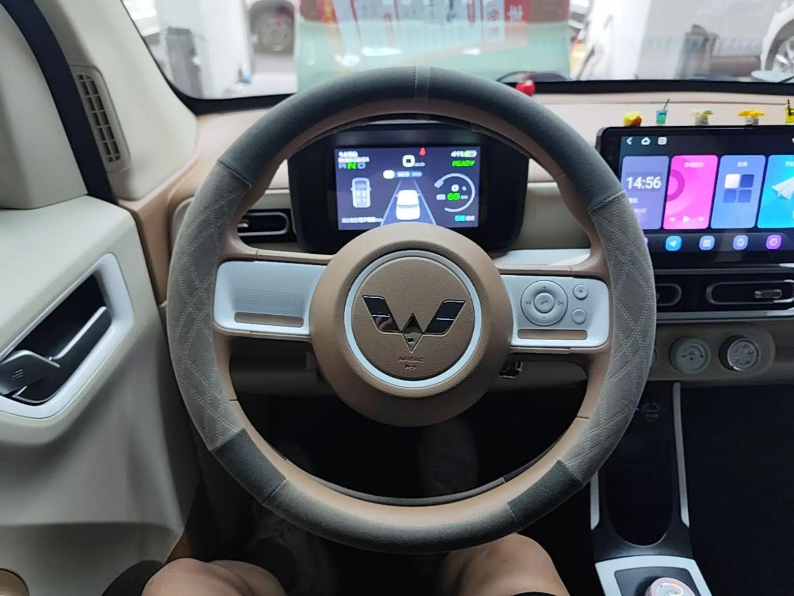 Wuling Hongguang MINIEV 2024 3rd Generation 215km Youth Edition — миниатюра 13