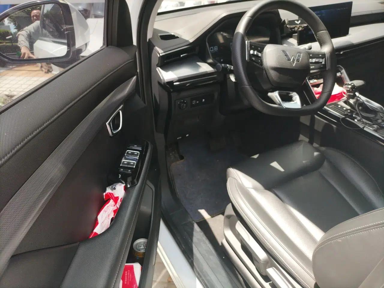 Wuling Asta 2021 1.5T CVT Starlight Edition — миниатюра 16