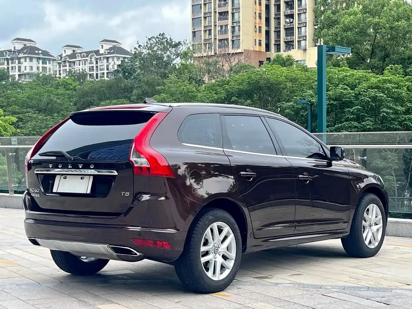 2017 Volvo XC60 T5 Smart Upgrade Edition — миниатюра 5