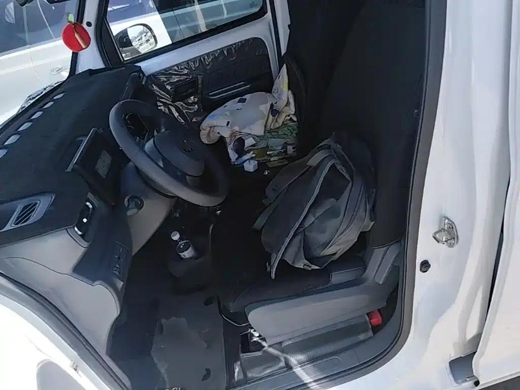 Wuling Sunshine New Energy 2025 Model, 201km/h Comfort Edition — миниатюра 15