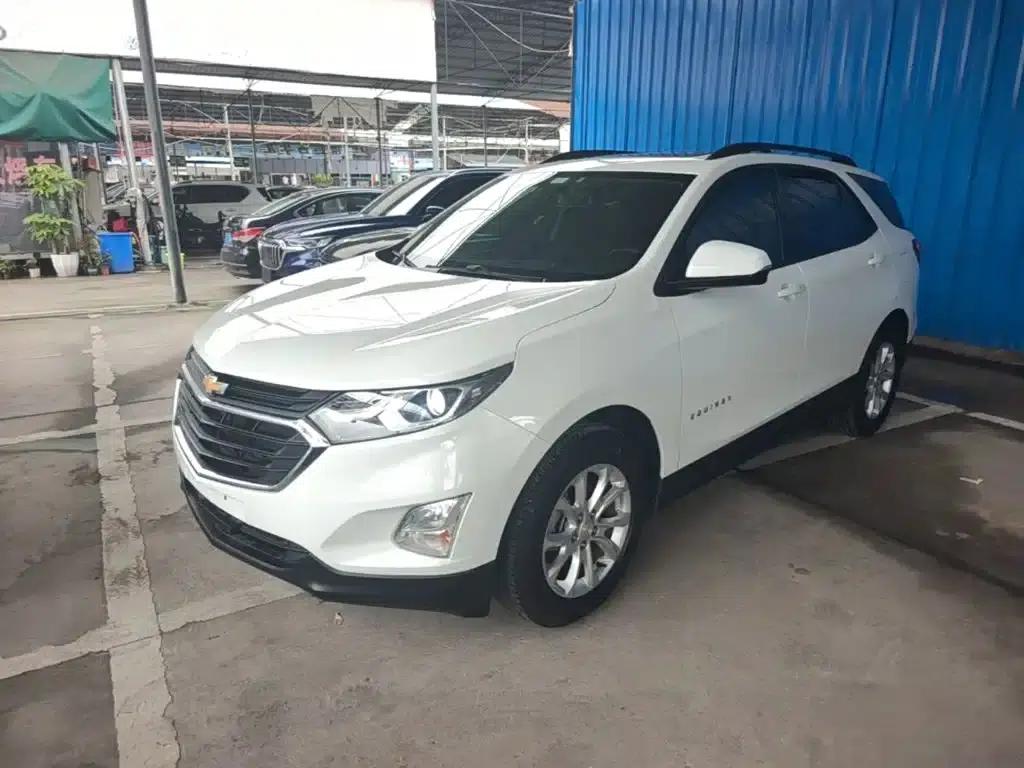 2018 Chevrolet Equinox 535T Automatic Boundary Edition — миниатюра 2