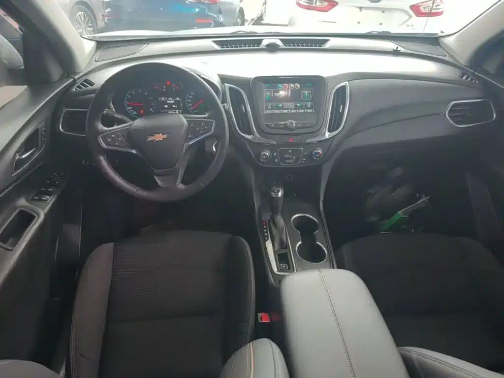 2018 Chevrolet Equinox 535T Automatic Boundary Edition — миниатюра 10