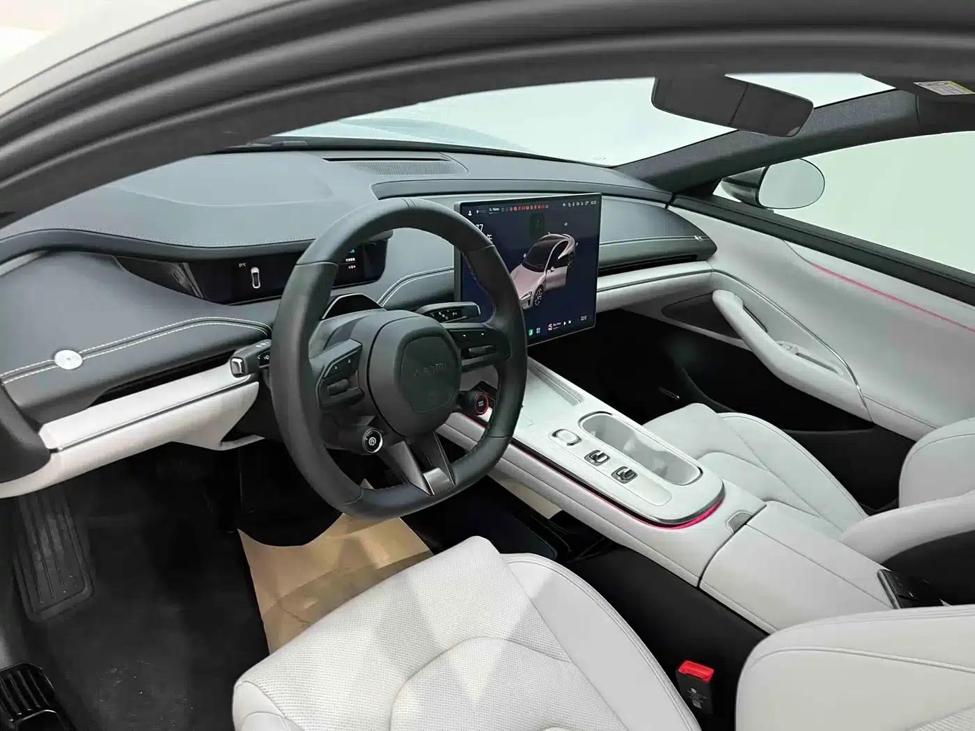 Xiaomi SU7 2024 Rear-Wheel Drive Long-Range Smart Driving Edition — миниатюра 5