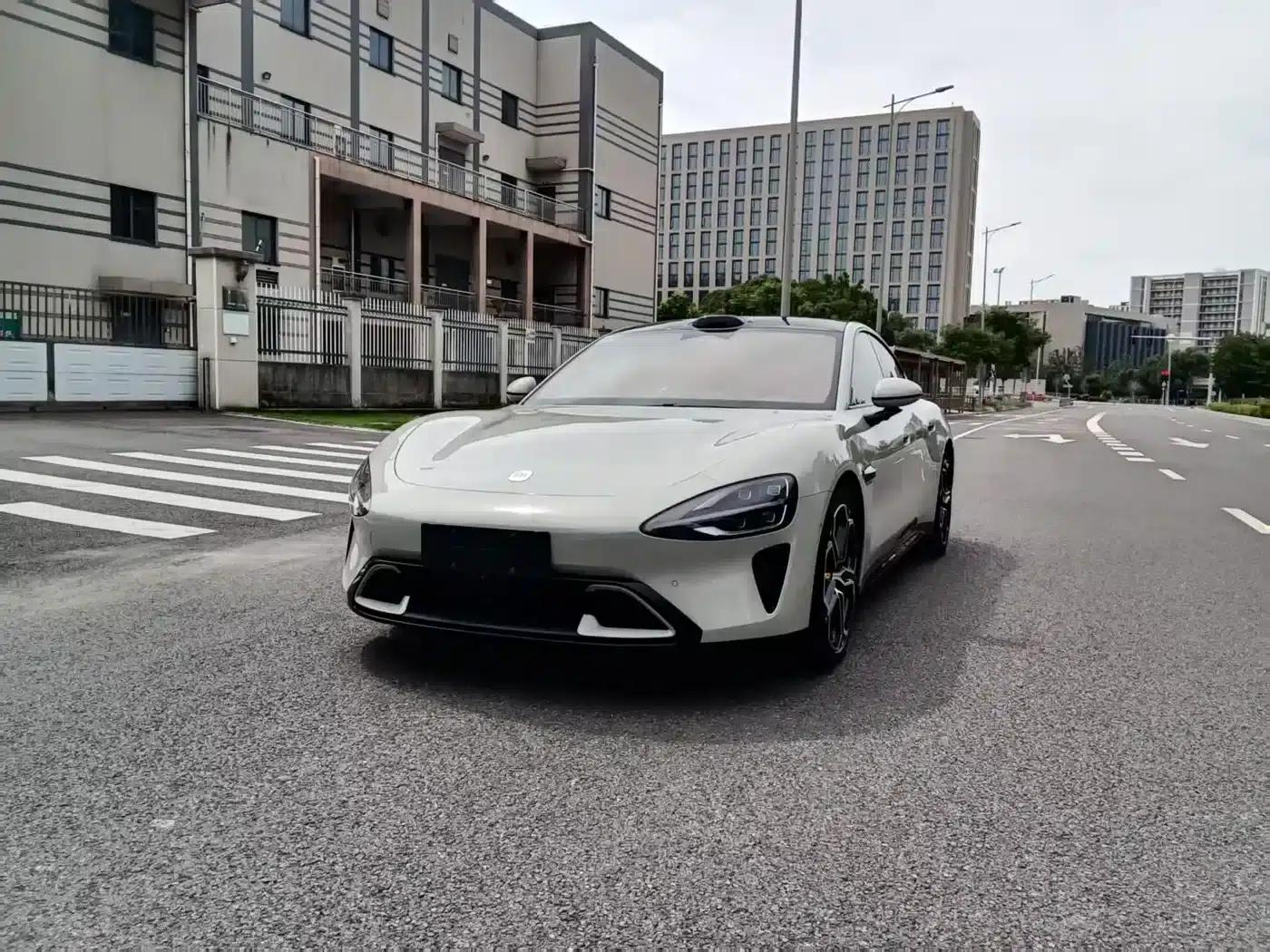 Xiaomi SU7 2024 All-Wheel Drive Long Range High-End Intelligent Driving Max Edition — миниатюра 1
