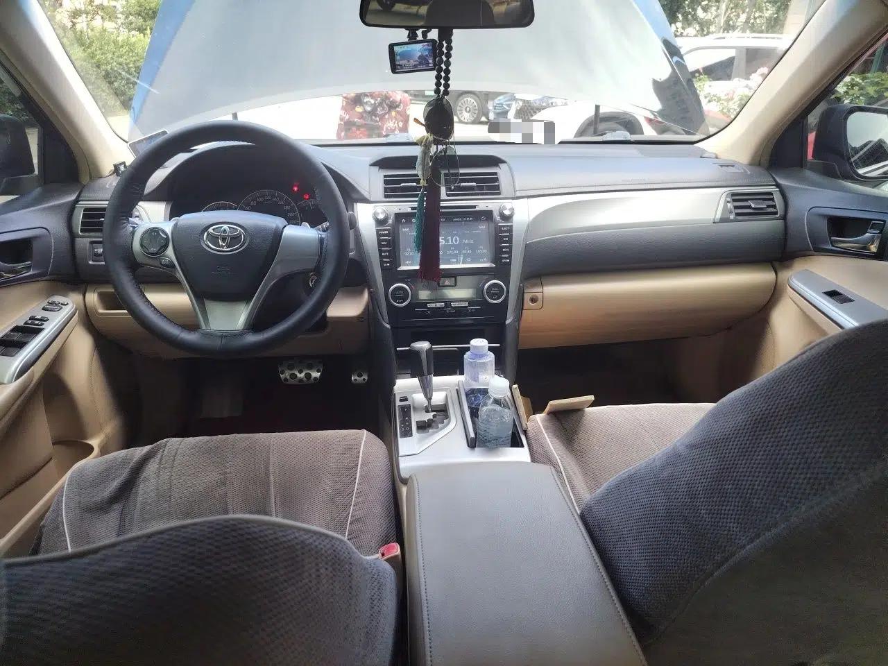 Toyota Camry 2012 Junrui 2.0S Radiant Edition — миниатюра 9