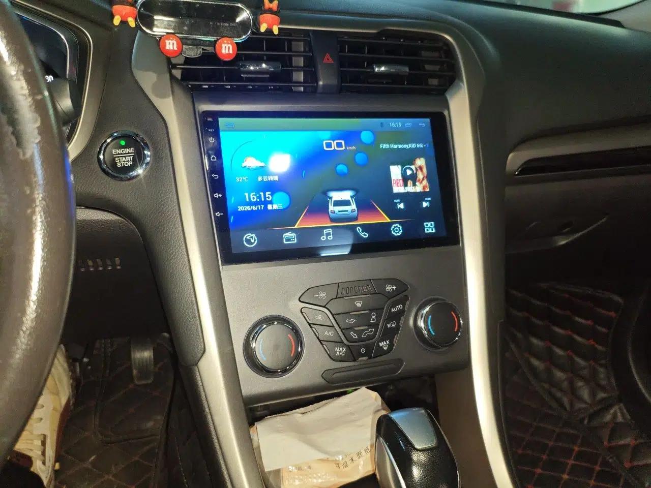 Ford Mondeo 2013 2.0L GTDi 200 Fashion Edition — миниатюра 13
