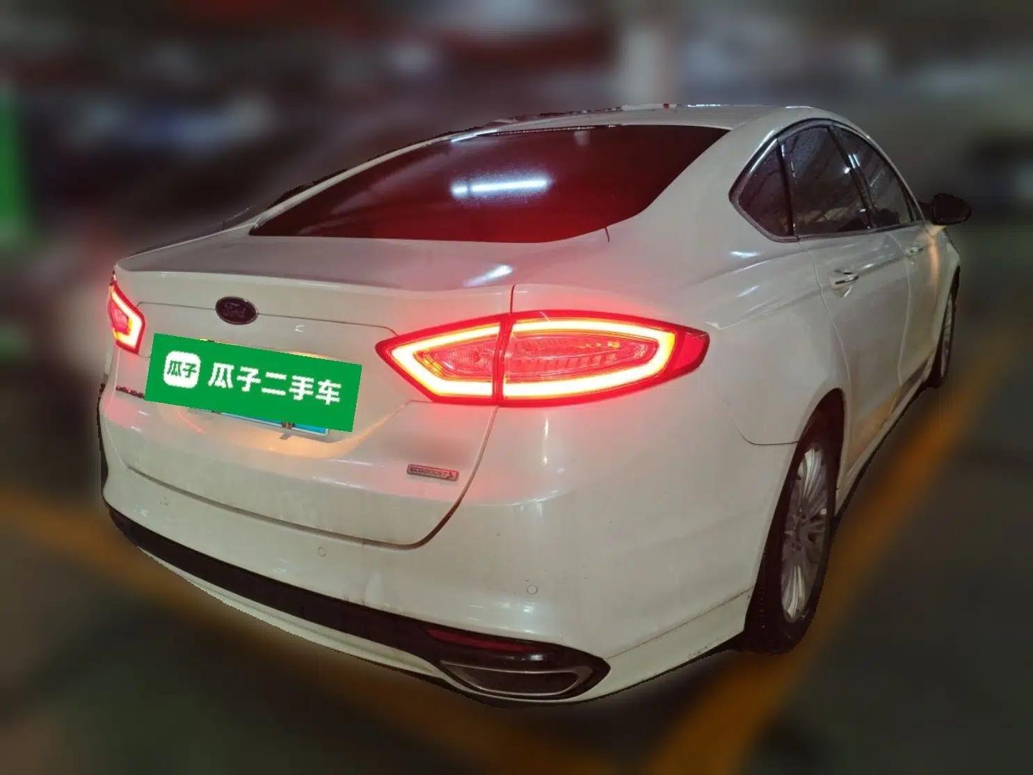 Ford Mondeo 2013 2.0L GTDi 200 Fashion Edition — миниатюра 6