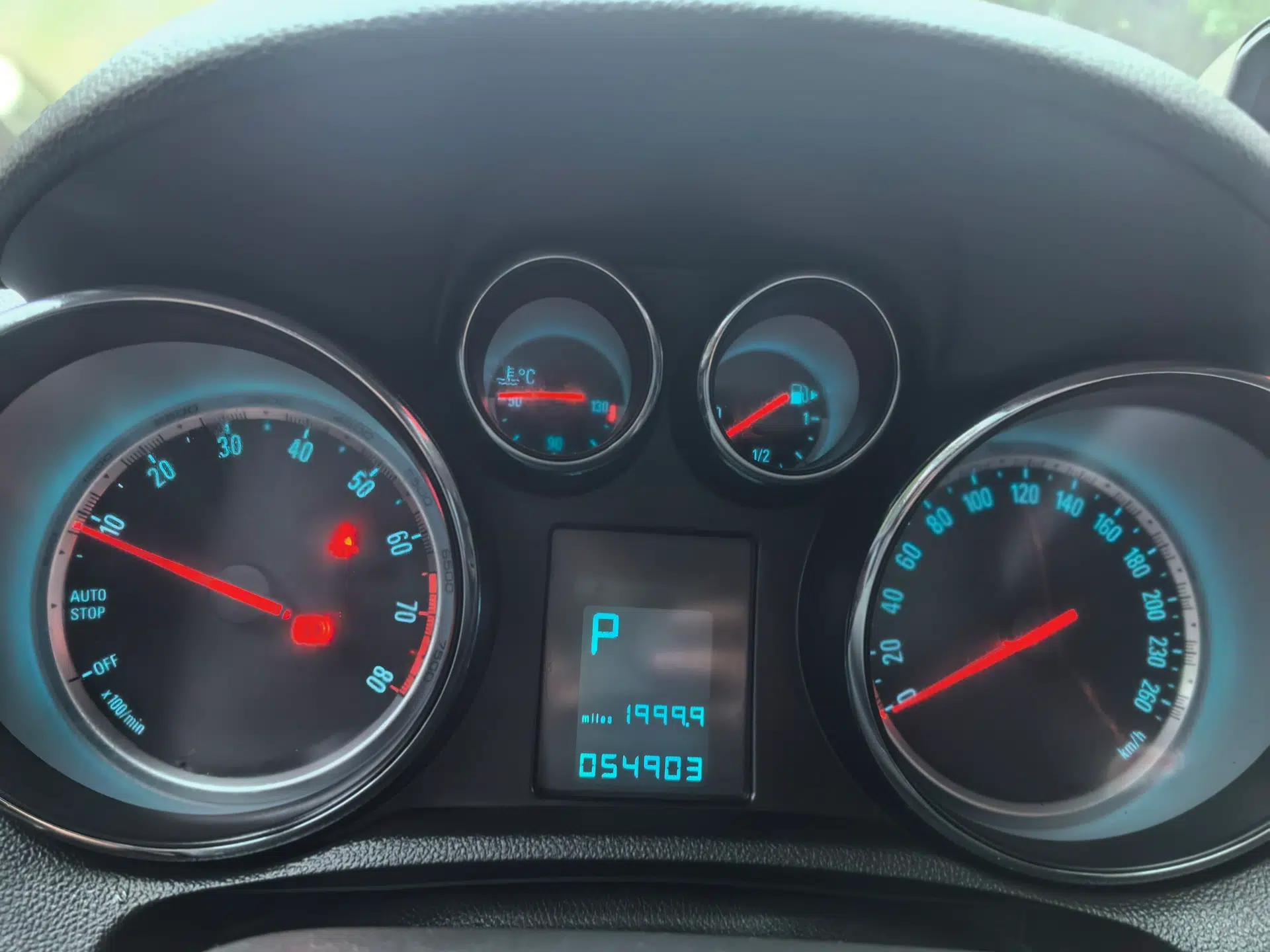 Buick Encore 2015 1.4T Automatic Two-Wheel Drive Urban Elite Version — миниатюра 14