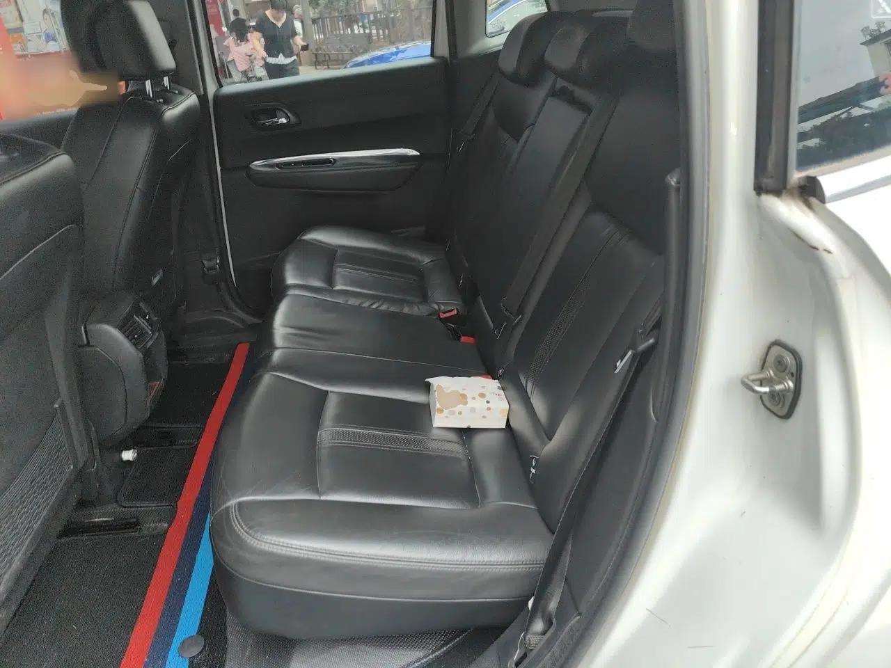 Peugeot 3008 2013 1.6THP Automatic Trend Edition — миниатюра 17