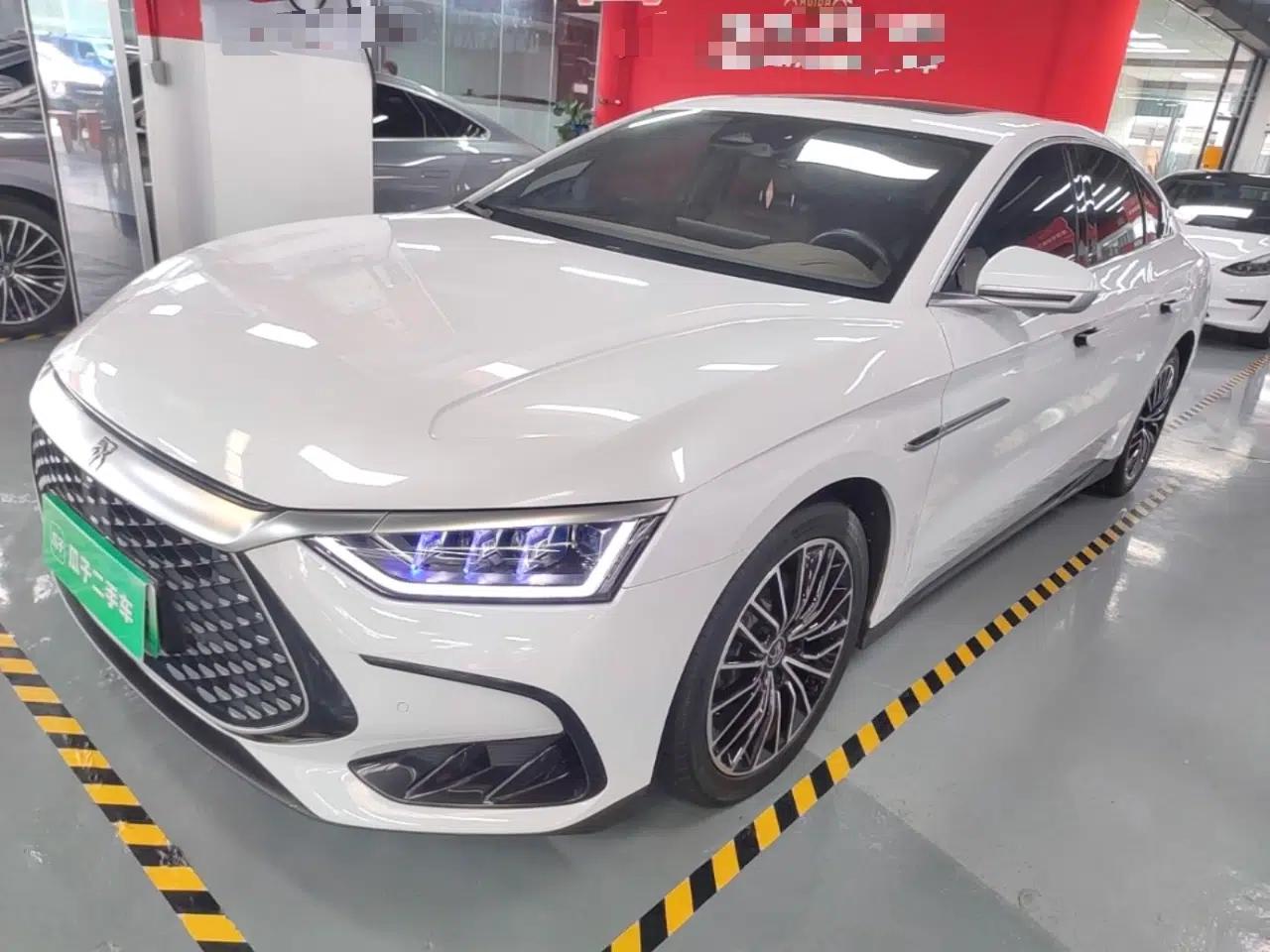 BYD Han 2022 DM-i 121KM Prestige Model — миниатюра 1