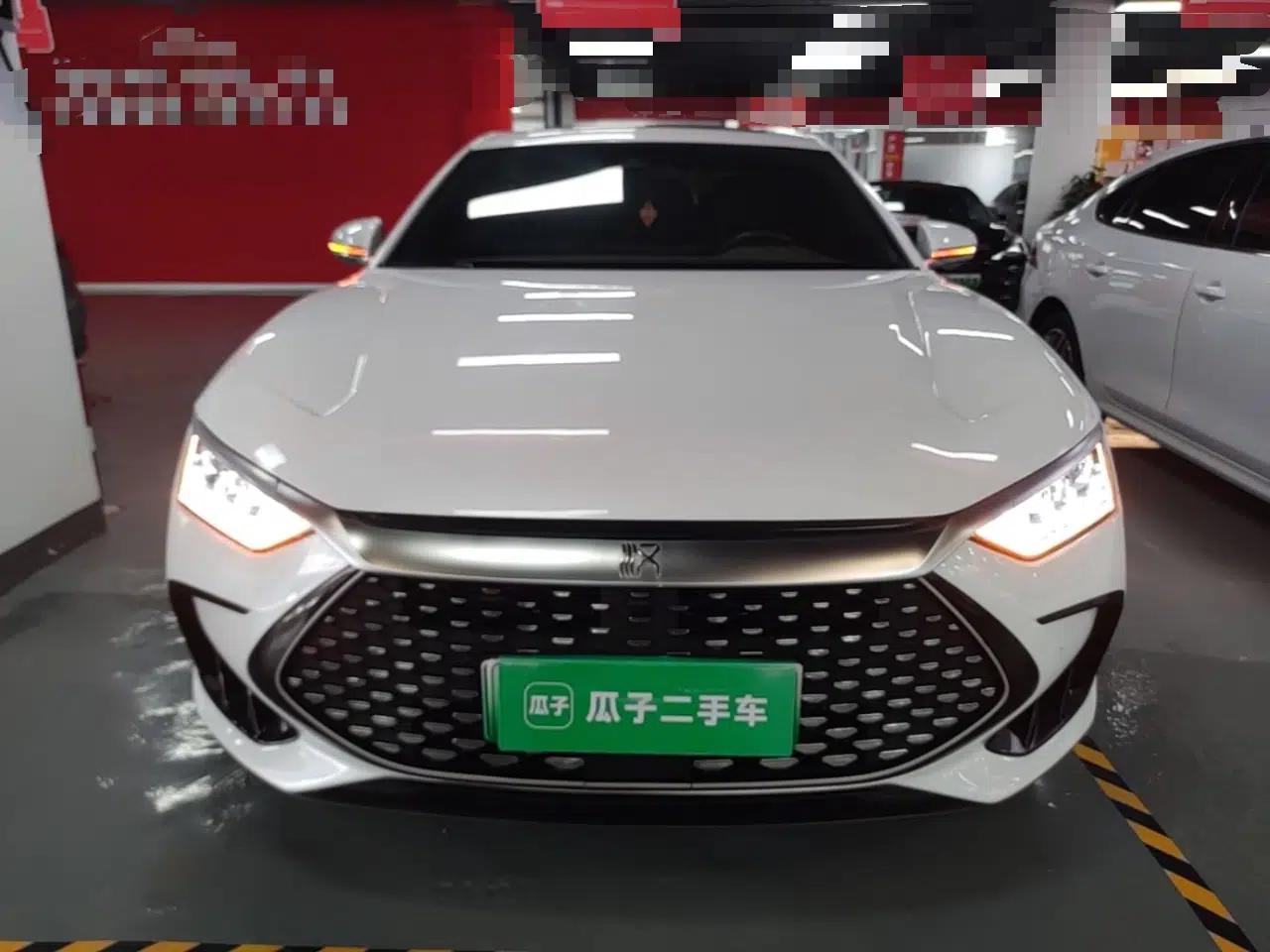 BYD Han 2022 DM-i 121KM Prestige Model — миниатюра 2