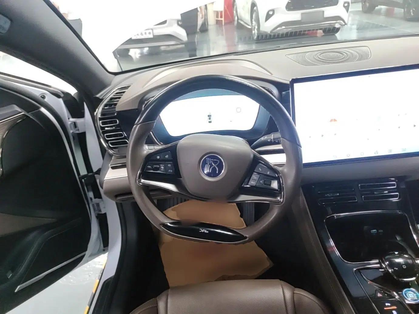 BYD Han 2022 DM-i 121KM Prestige Model — миниатюра 18