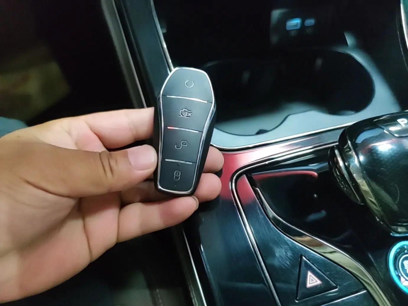 BYD Han 2022 DM-i 121KM Prestige Model — миниатюра 28