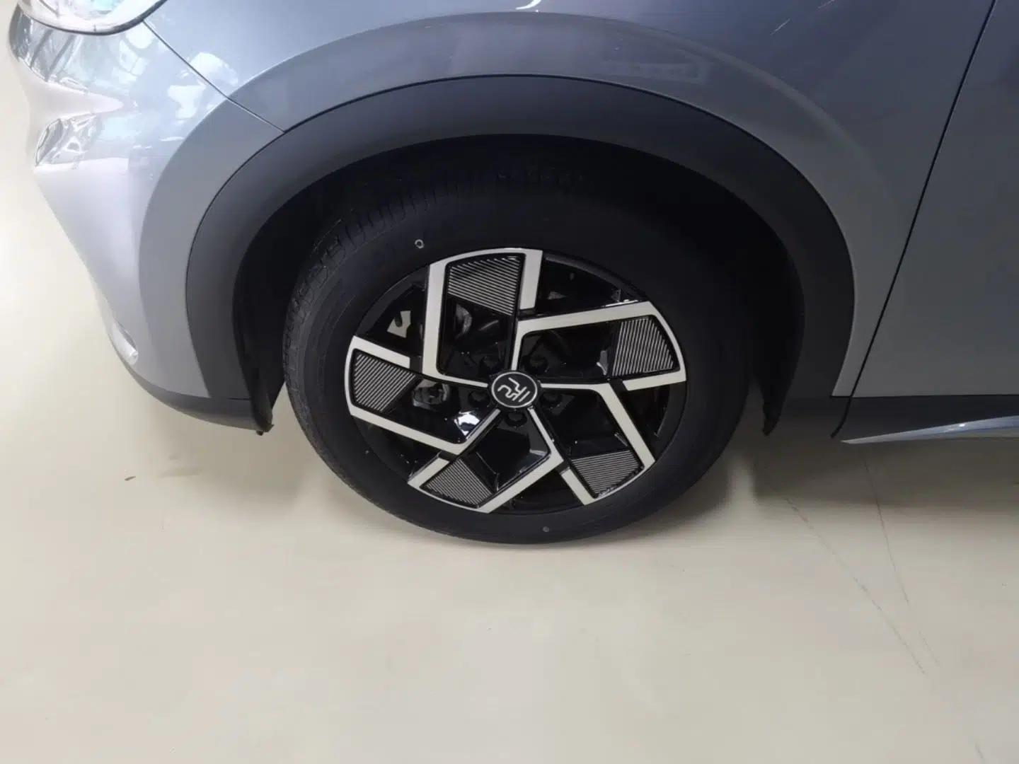 BYD Yuan PLUS 2024 Honor Edition 510KM Beyond Model — миниатюра 10