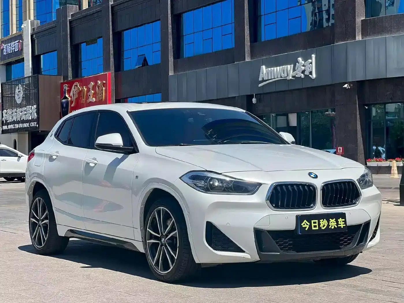 BMW X2 2020 sDrive25i Luxury M Sport Package — миниатюра 3