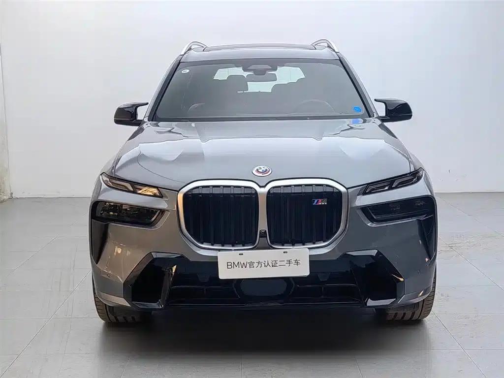 2023 BMW X7 M60i xDrive M60i — миниатюра 3