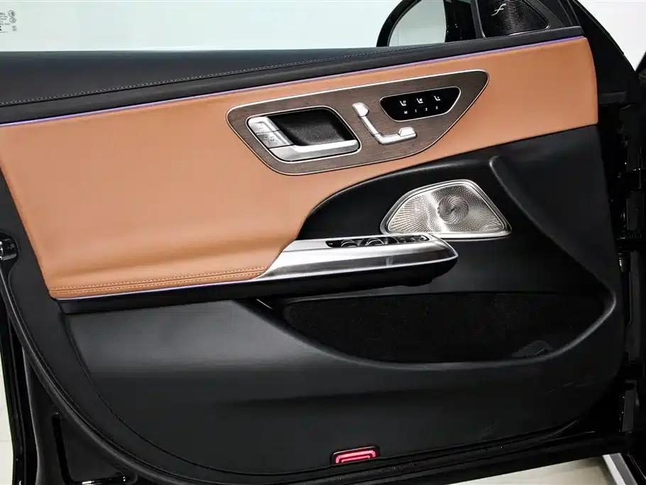 2026 Mercedes-Benz E-Class E 300 L Luxury — миниатюра 17