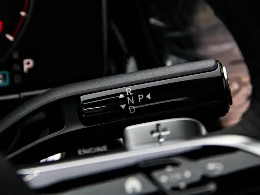 2026 Mercedes-Benz E-Class E 300 L Luxury — миниатюра 21