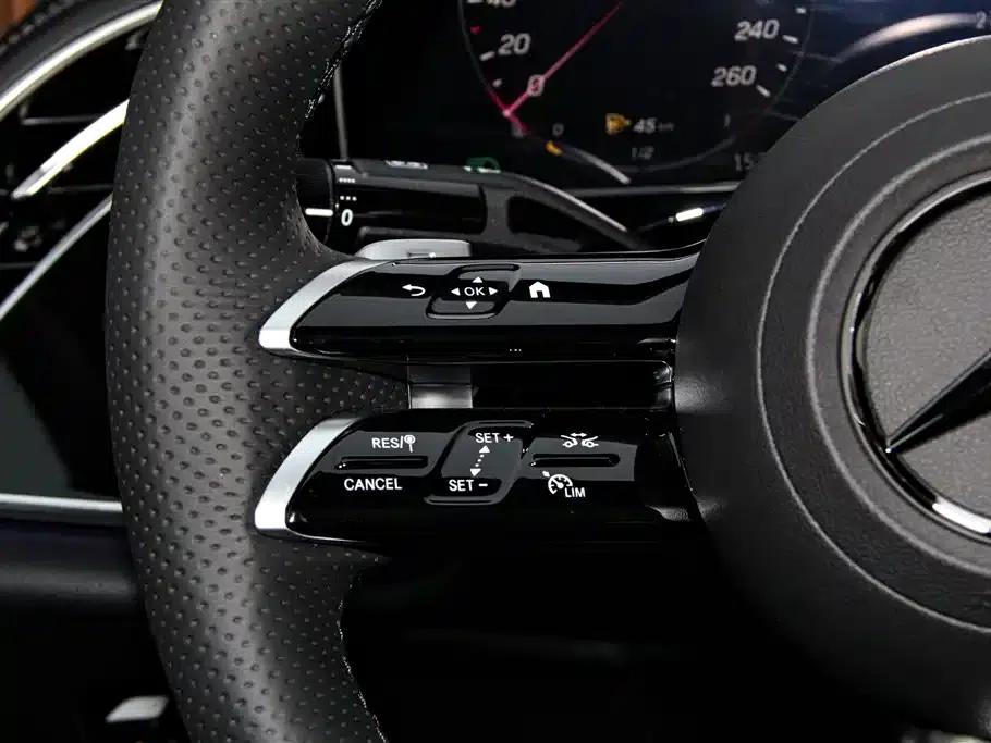 2026 Mercedes-Benz E-Class E 300 L Luxury — миниатюра 28