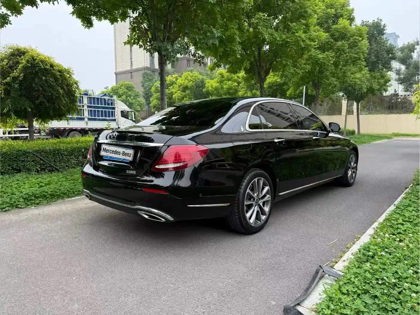 Mercedes-Benz E-Class 2019 Facelift E 300 L Fashion Model — миниатюра 9