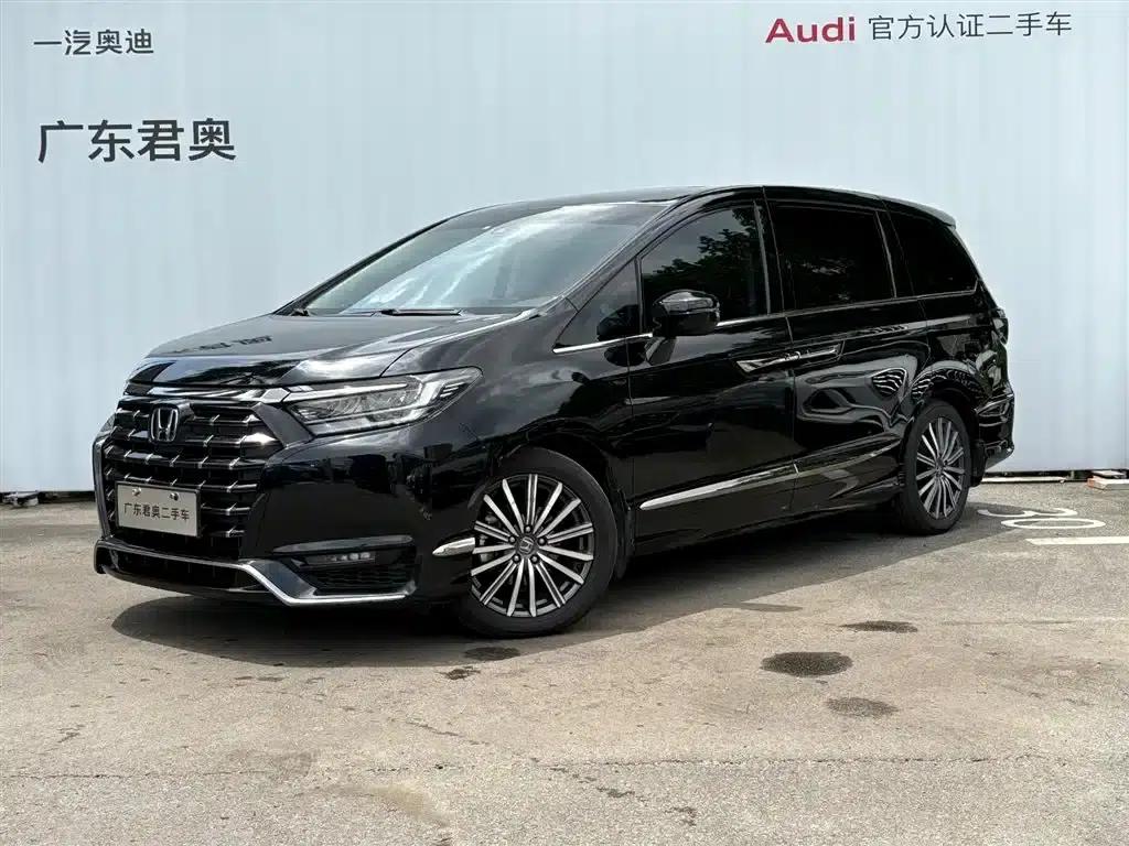 Elysion 2022 2.0L e:HEV Luxury Edition — миниатюра 1