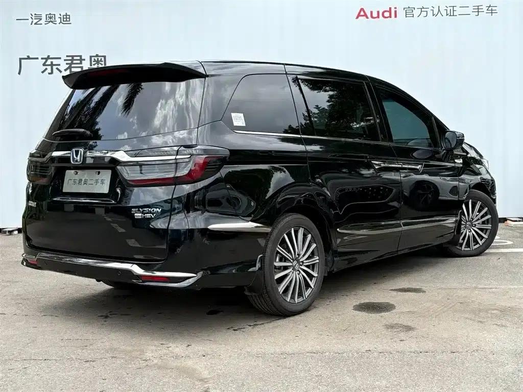 Elysion 2022 2.0L e:HEV Luxury Edition — миниатюра 4