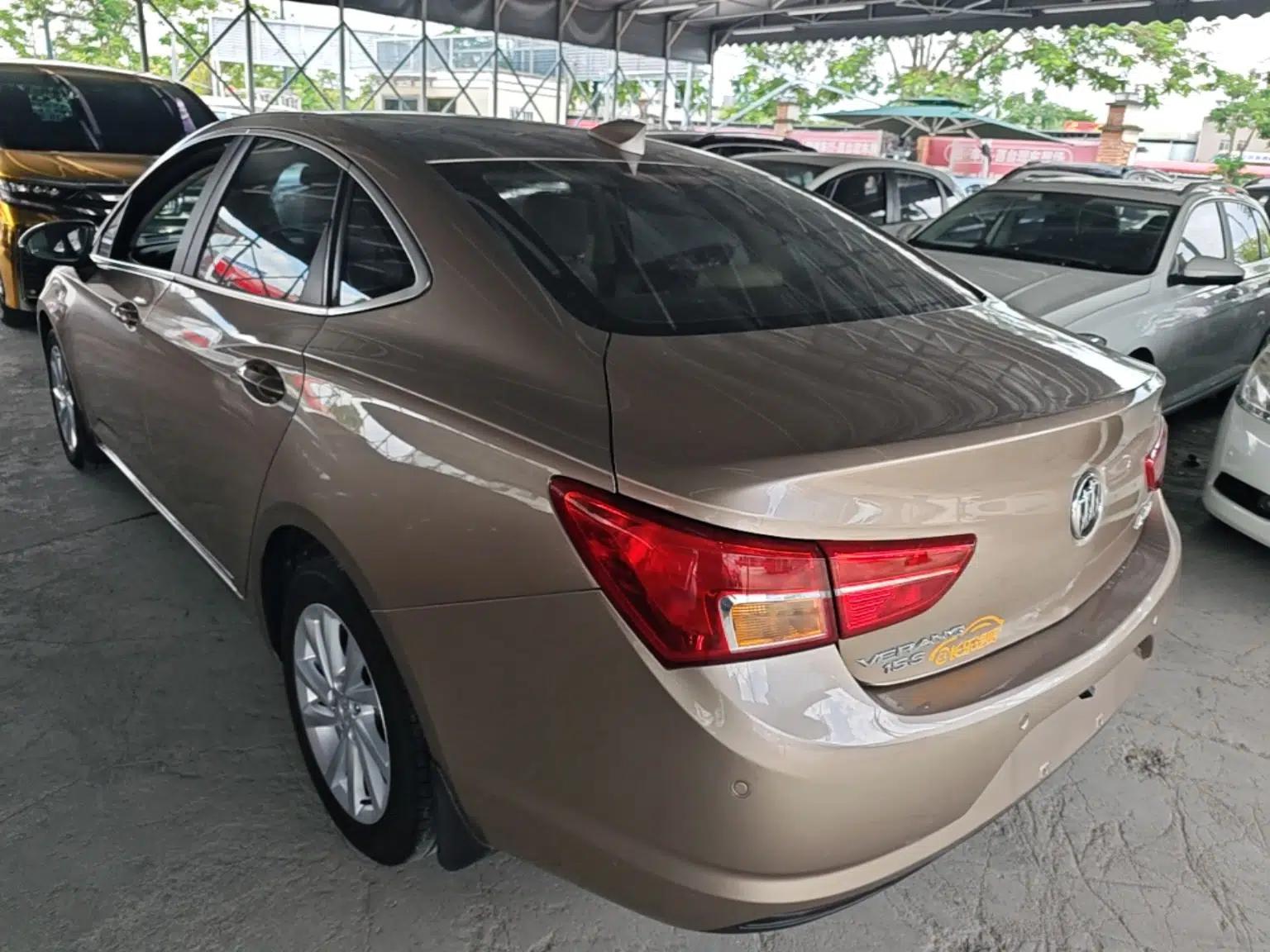 Buick Verano 2017 Sedan 15S Automatic Entry Model — миниатюра 4