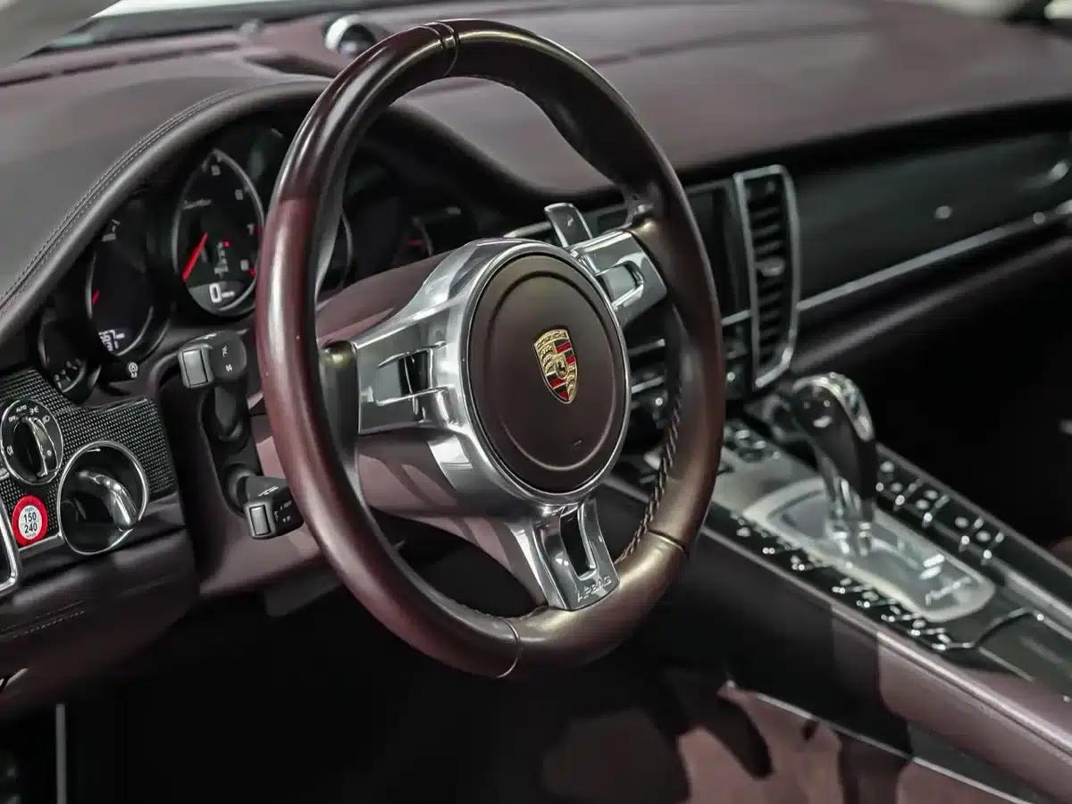 Panamera 2014 Panamera Turbo Executive 4.8T — миниатюра 8