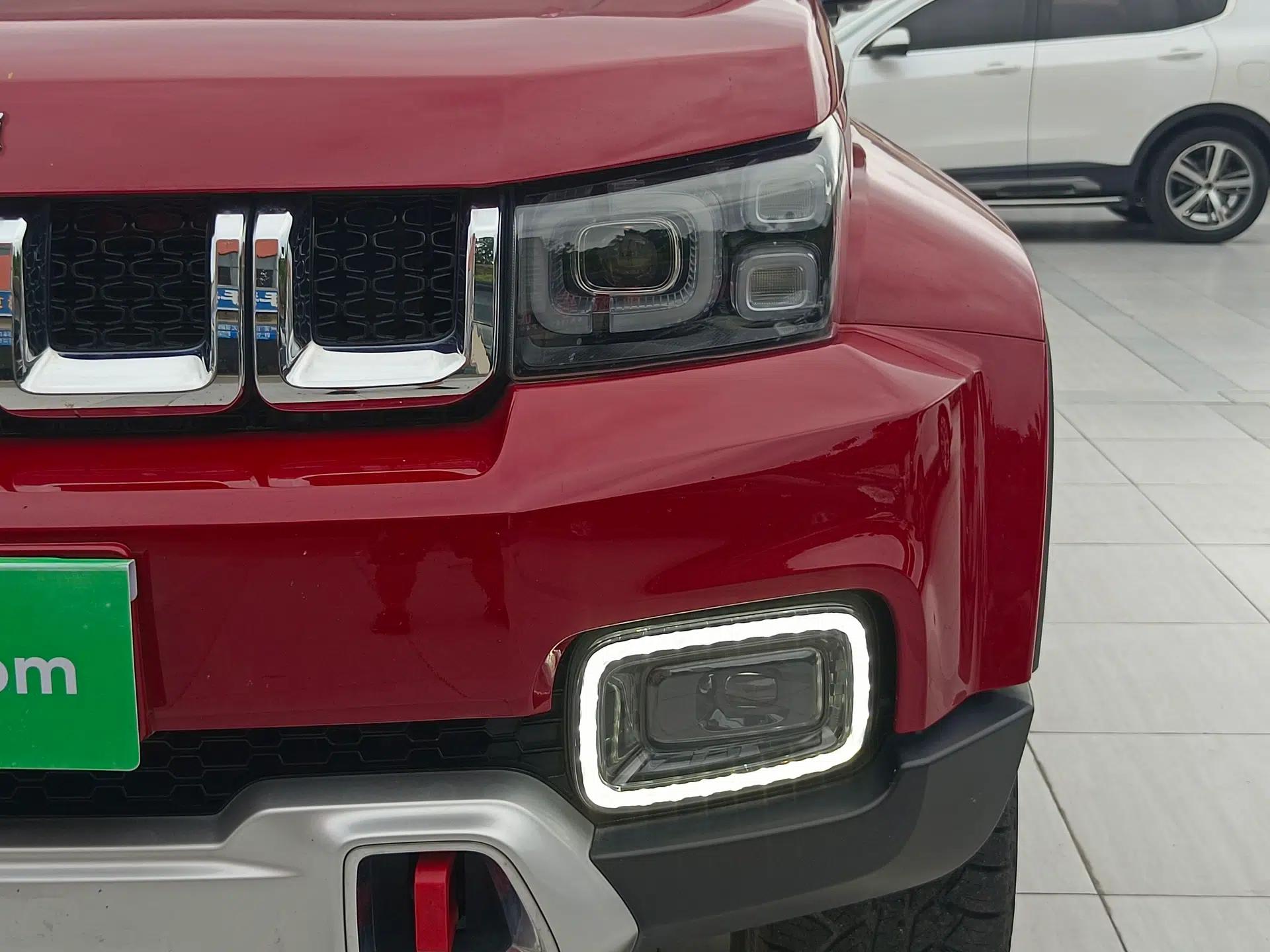 BAIC Off-Road BJ40 2018 PLUS 2.3T Automatic Four-Wheel Drive Premium Edition China V — миниатюра 8