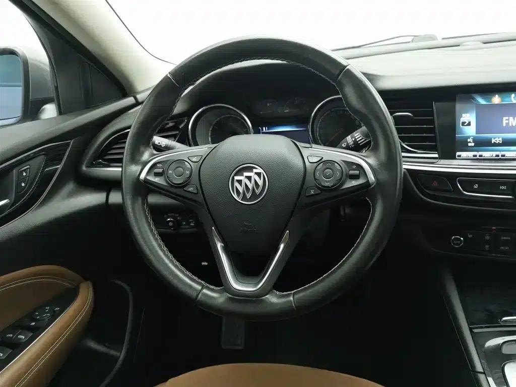 Buick Regal 2017 20T Elite — миниатюра 11
