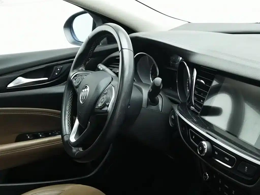 Buick Regal 2017 20T Elite — миниатюра 22