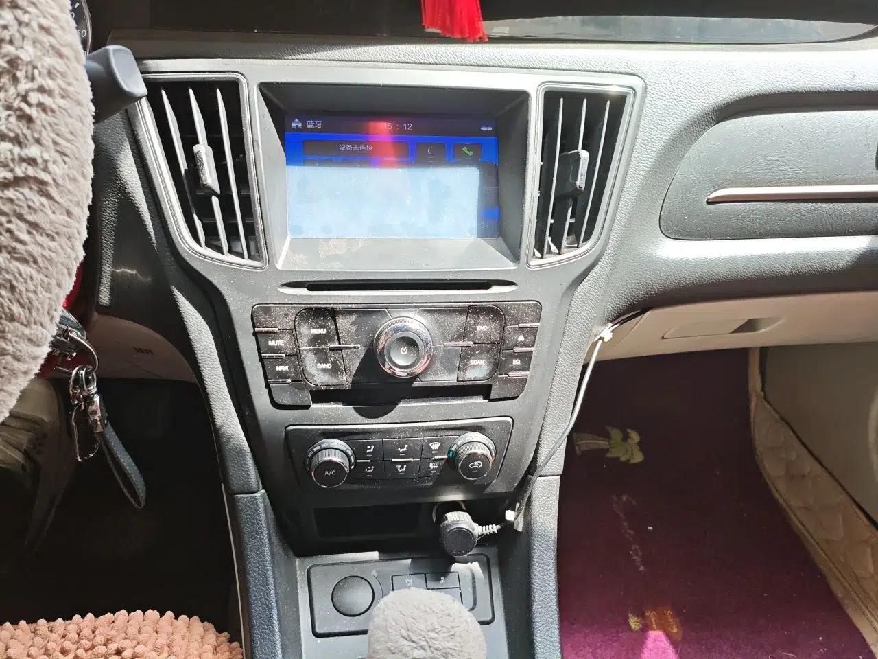 BAIC Senova D50 2014 1.5L manual comfort version — миниатюра 13