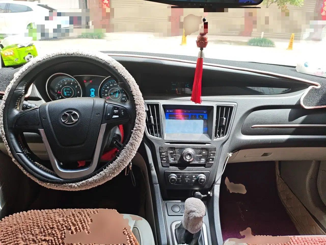 BAIC Senova D50 2014 1.5L manual comfort version — миниатюра 9