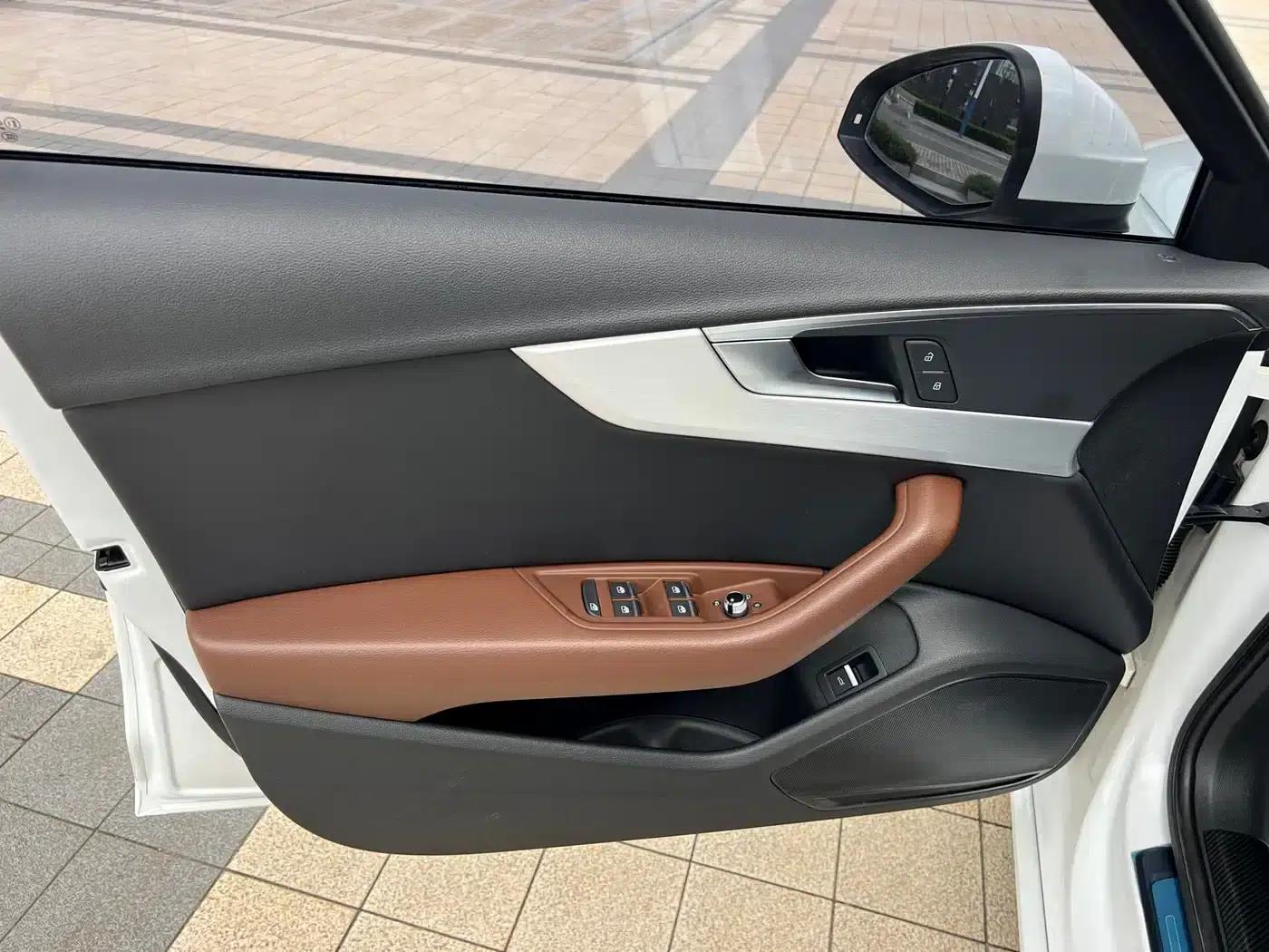 Audi A4L 2019 40 TFSI Fashion Edition (National V Emission Standard) — миниатюра 9
