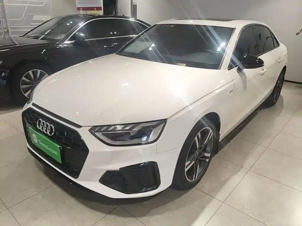 Audi A4L 2022 40 TFSI Luxury Dynamic — миниатюра 1
