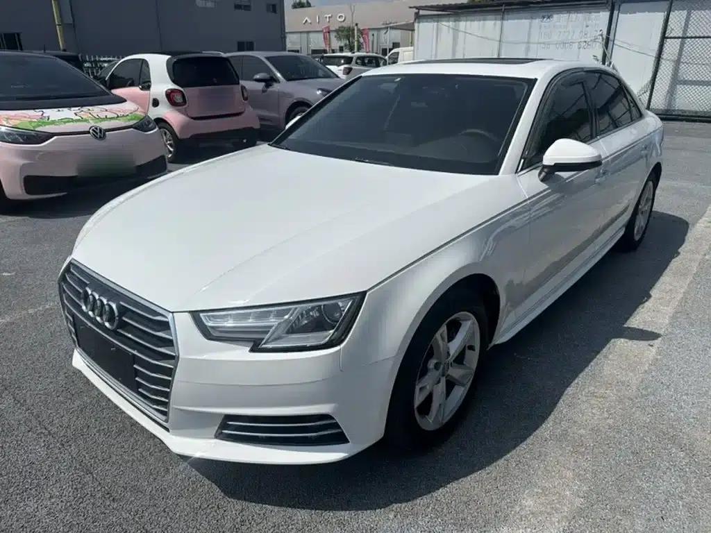 Audi A4L 2018 30th Anniversary Edition 30 TFSI Progressive — миниатюра 2