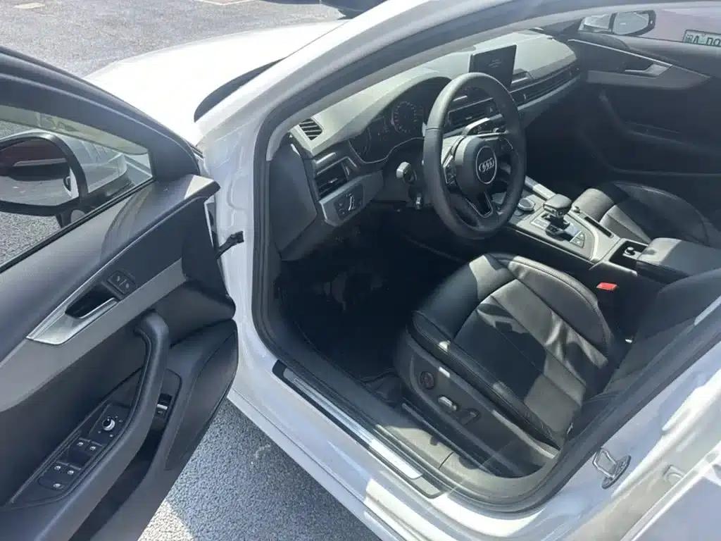 Audi A4L 2018 30th Anniversary Edition 30 TFSI Progressive — миниатюра 13