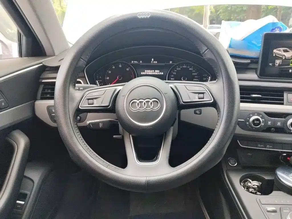 Audi A4L 2018 30th Anniversary Edition 30 TFSI Progressive — миниатюра 3