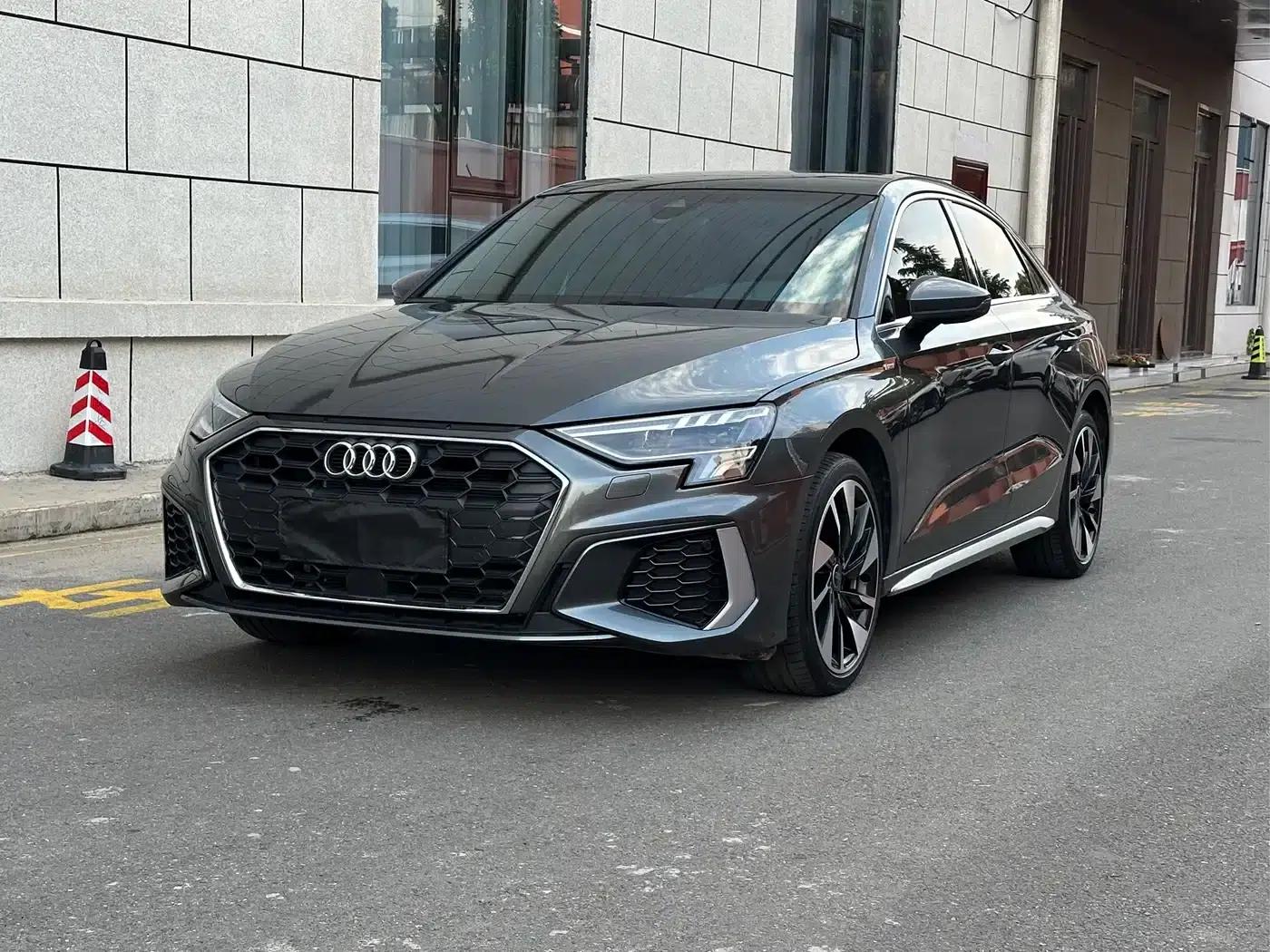 2023 Audi A3 A3L Limousine 35 TFSI Fashion Sport — миниатюра 1