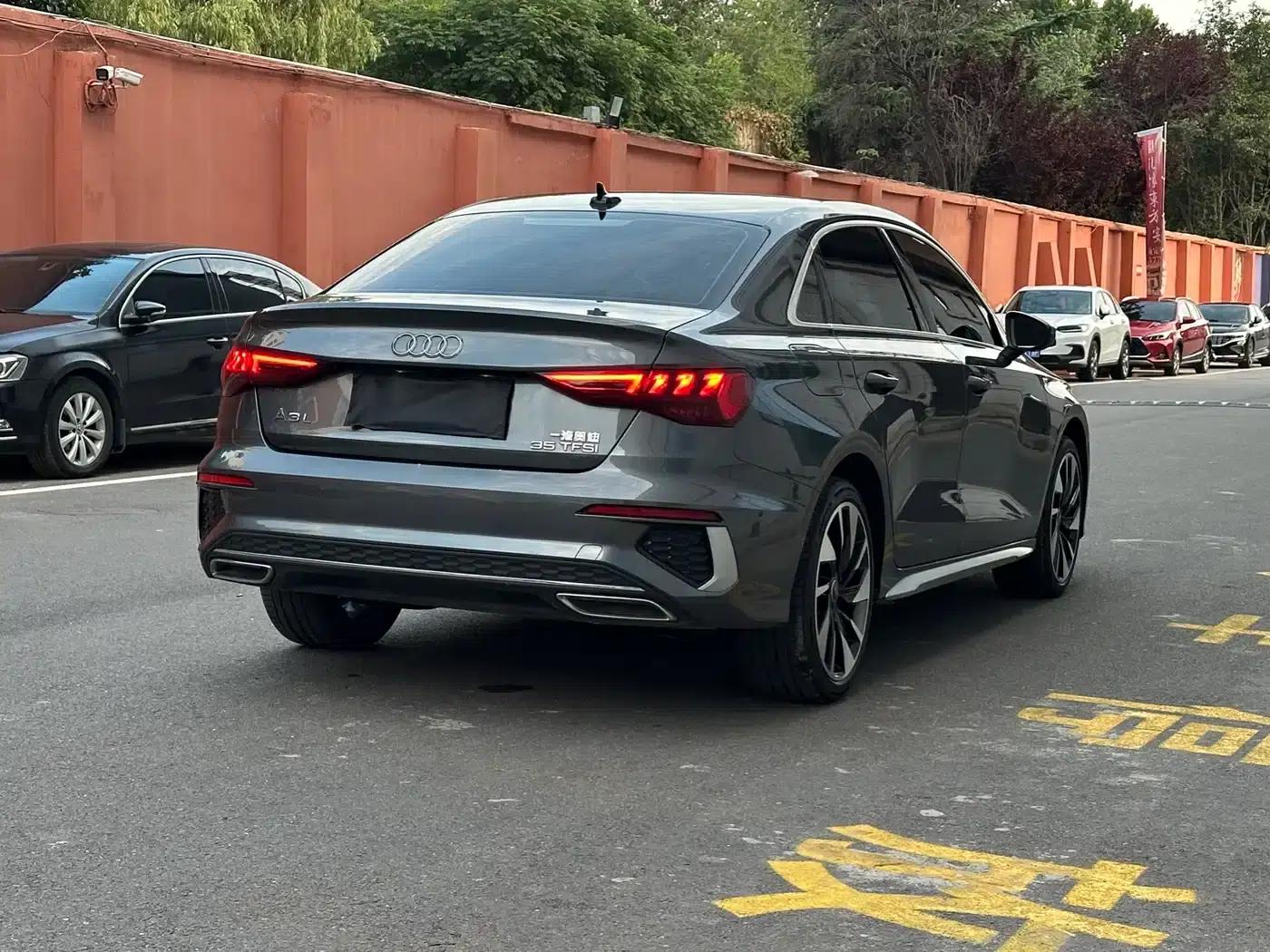 2023 Audi A3 A3L Limousine 35 TFSI Fashion Sport — миниатюра 4