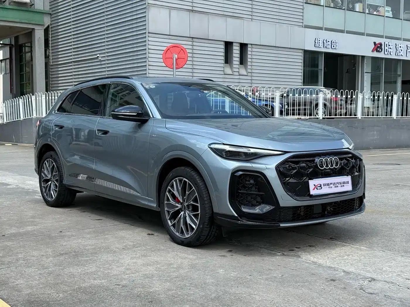 Audi Q5L 2026 2.0T Exclusive Edition for Million Users — миниатюра 3