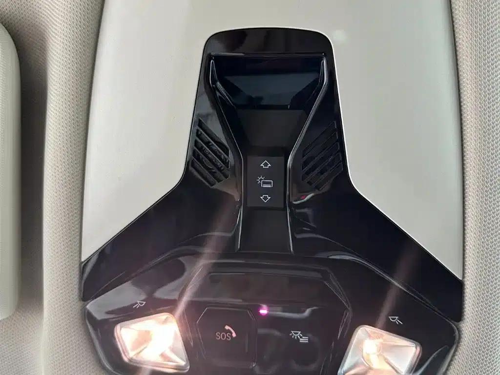 2023 BMW X1 sDrive20Li X Design Package — миниатюра 22
