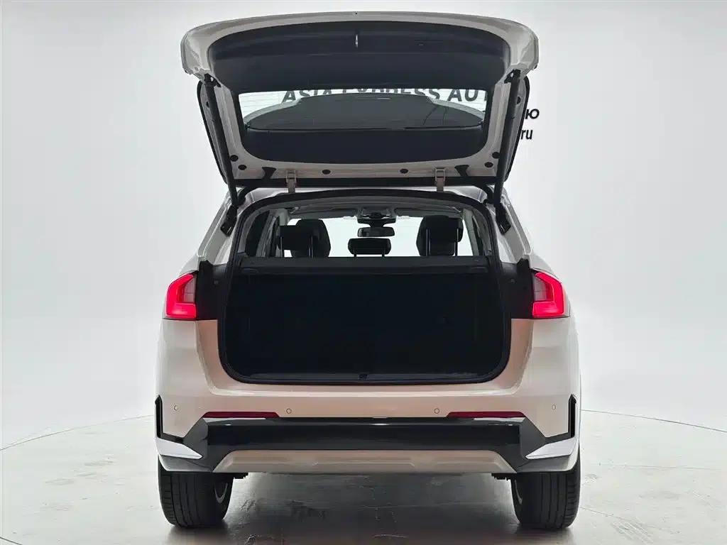 2023 BMW X1 sDrive20Li X Design Package — миниатюра 5