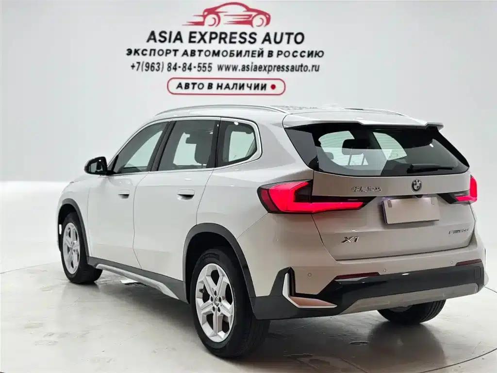 2023 BMW X1 sDrive20Li X Design Package — миниатюра 7